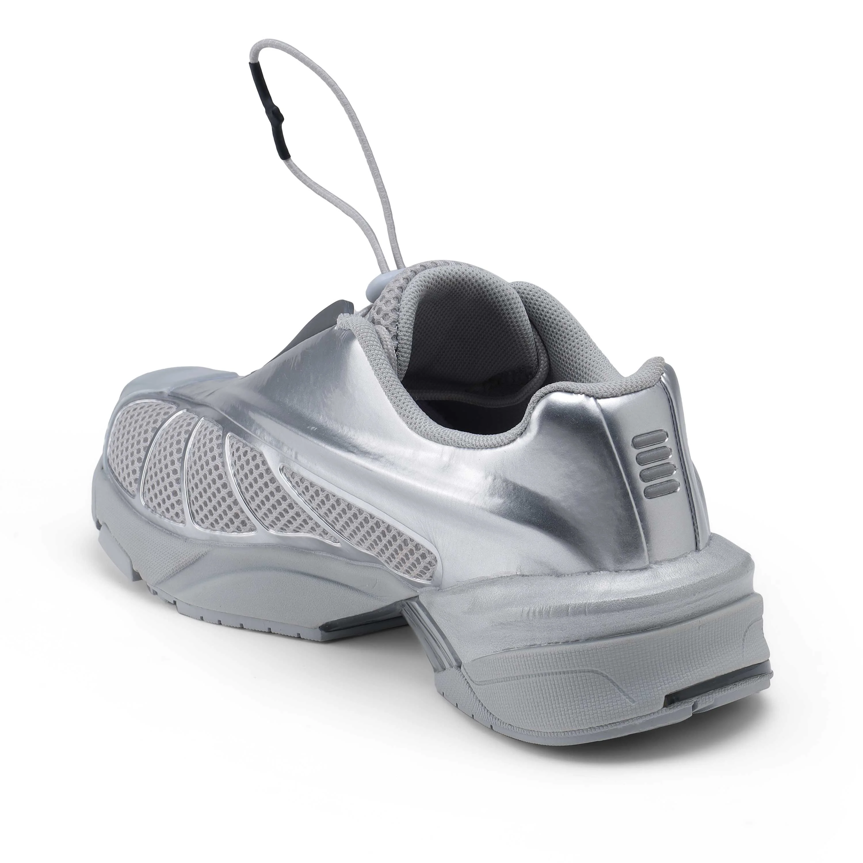 Fila Women Silver Replica 2002 Shoe - image 1